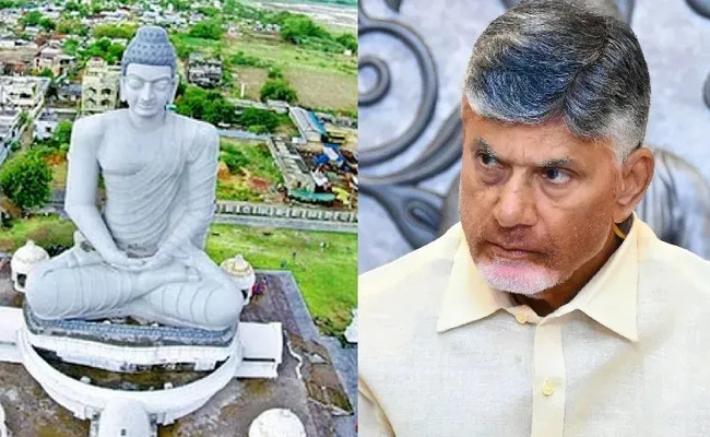 SakshiPost's tweet card. Despite the Andhra Pradesh government projecting renewed enthusiasm among a section of Amaravati farmers for the second phase of land pooling, deep concerns continue to overshadow the Chief Minister