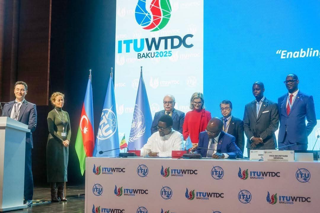 DigitalBusiness's tweet card. – À Bakou, la place de la femme sénégalaise dans le commerce électronique est au cœur des échanges. L’Union internationale des Télécommunications (UIT) et