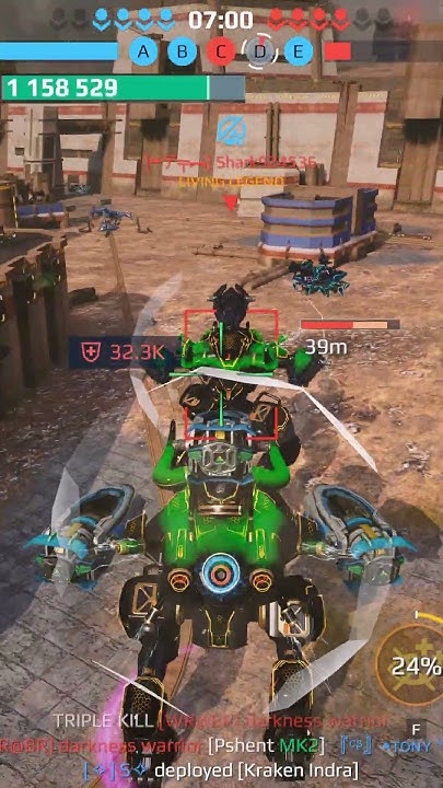 torachiso's tweet card. WR - UE Minos Evora VS UE Minos Vajra (With Team Support) | War Robots