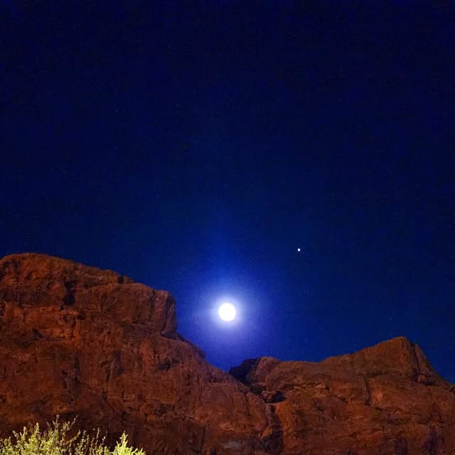 Zach5280's tweet card. Zachary Varón (@zach5280) • Instagram photo