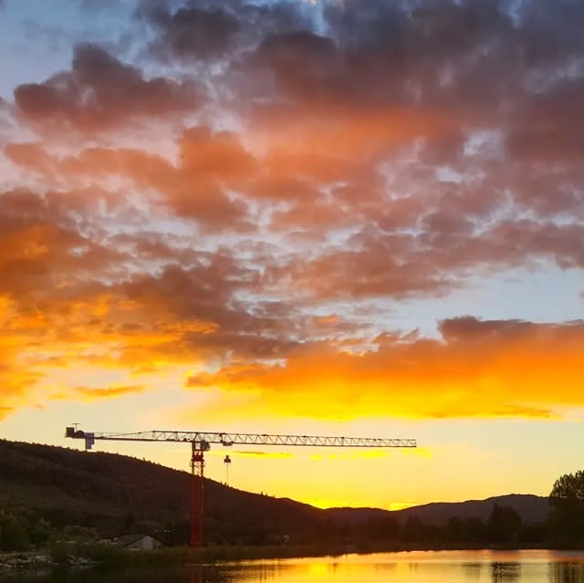 Zach5280's tweet card. Zachary Varón (@zach5280) • Instagram photos and videos