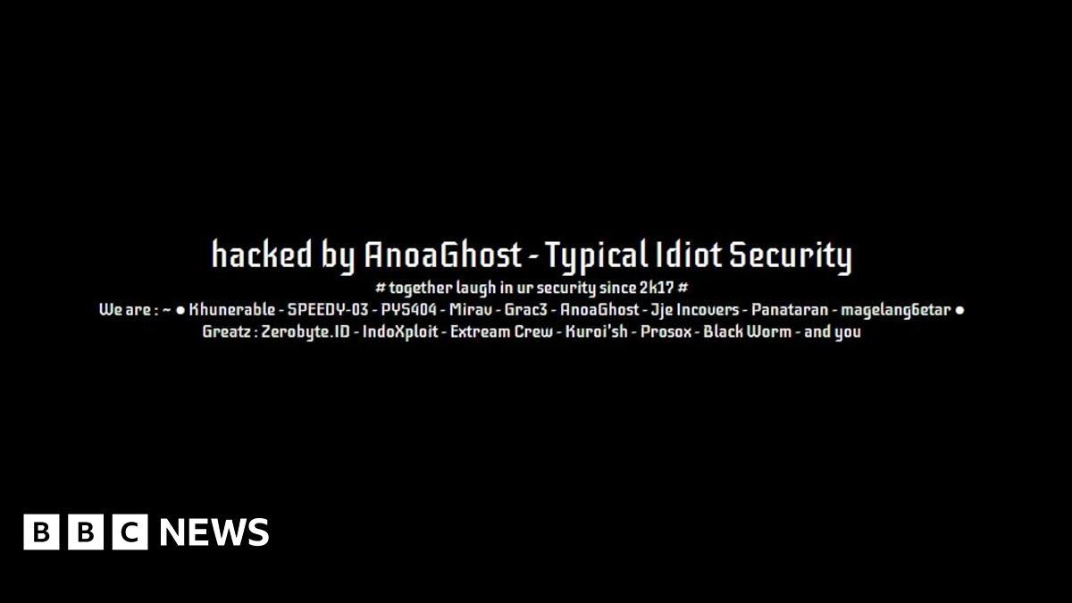 LITechNewsPosts's tweet card. The digital vandalism was spotted by a security researcher and has since been fixed.