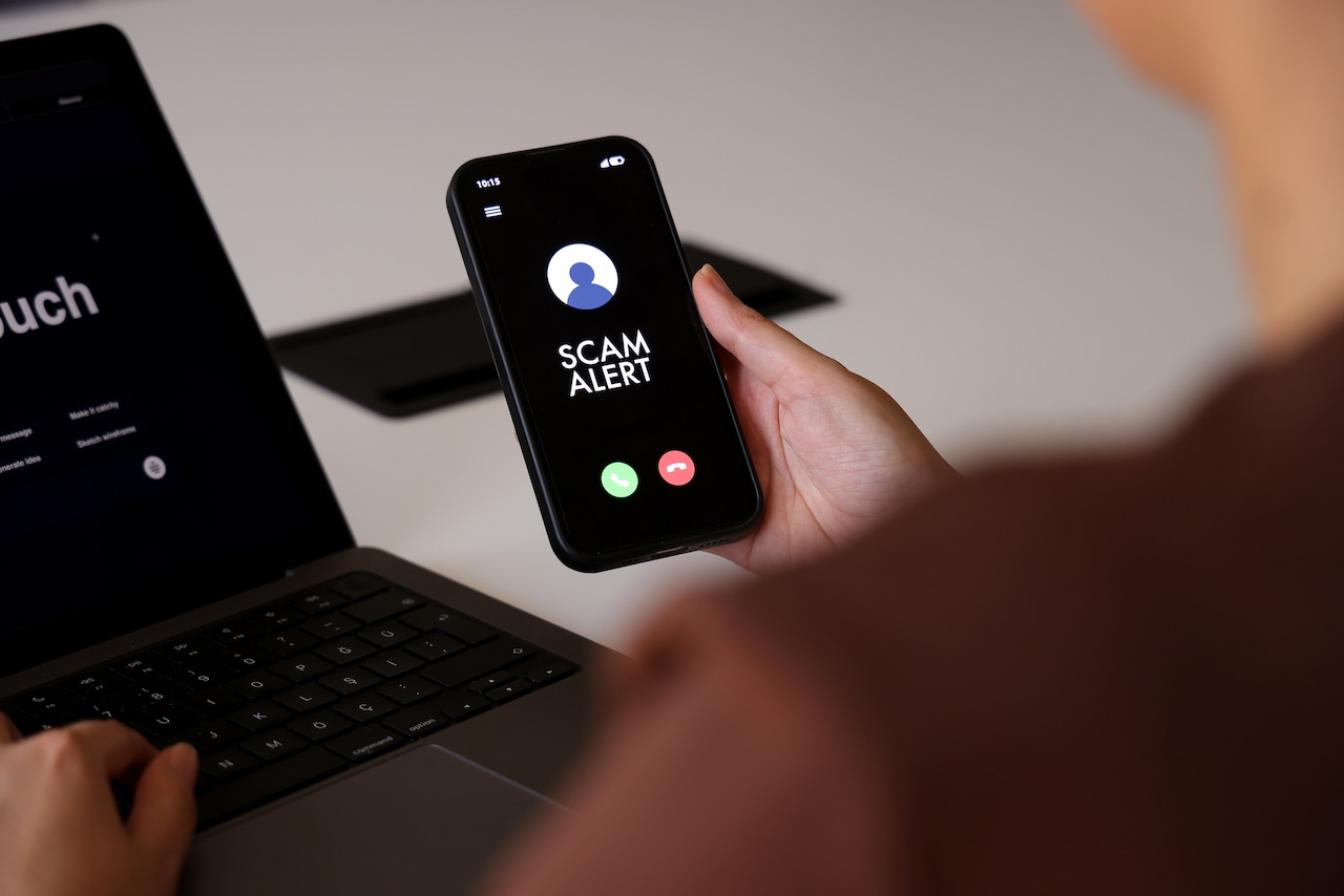 goroe's tweet card. The FBI warning was issued this week.