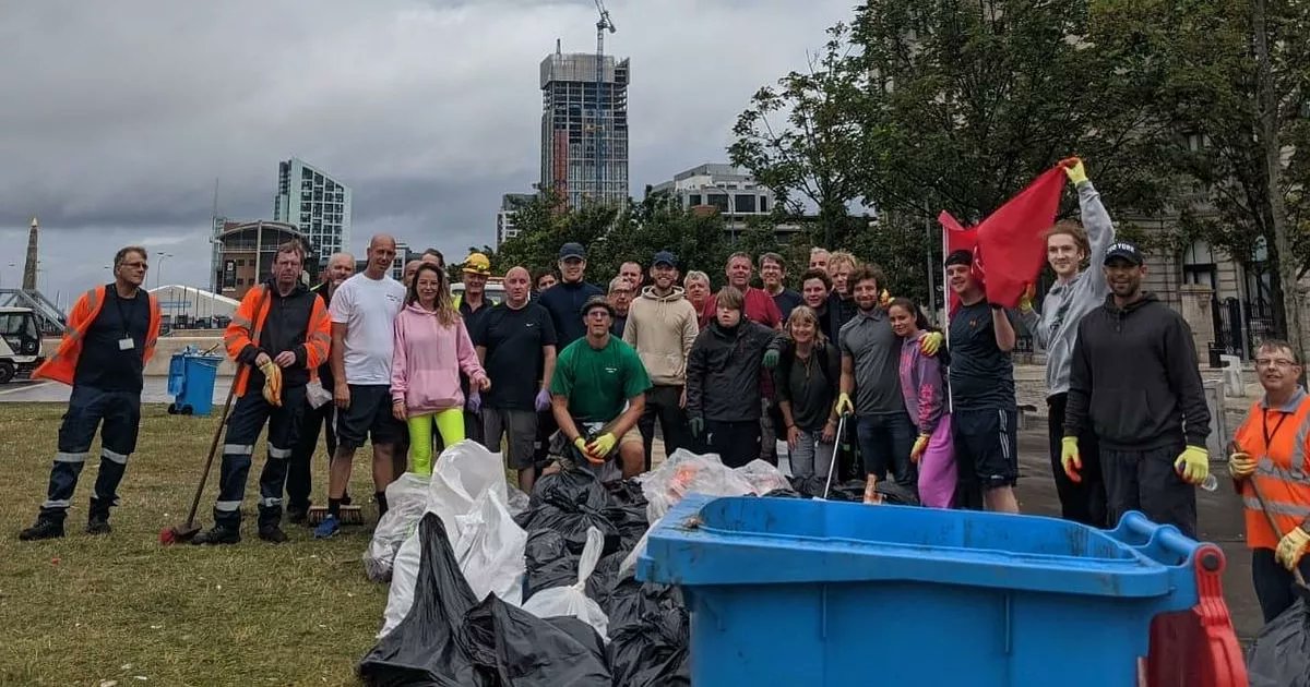 LivEchonews's tweet card. "When we first got there it was unbelievable, it was like a war zone"