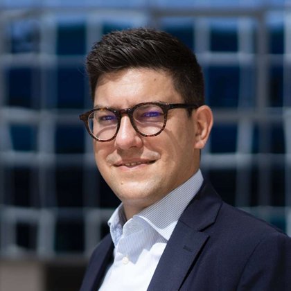 Tweet card summary image