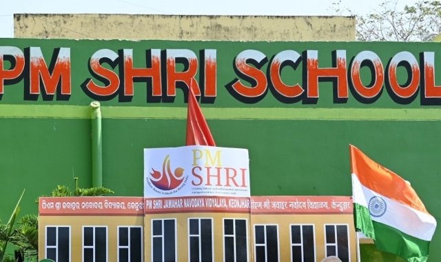 PragativadiNews's tweet card. Odisha will establish 762 PM SHRI schools, a milestone for educational reform and progress in the state's education system.