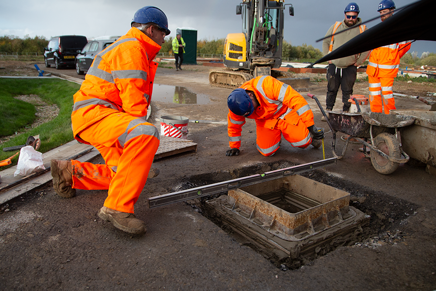 HighwaysOnline's tweet card. The winter maintenance cycle demands rapid inspections, quick interventions, limited working windows and minimal disruption to road users. SHIMPAC® offers a