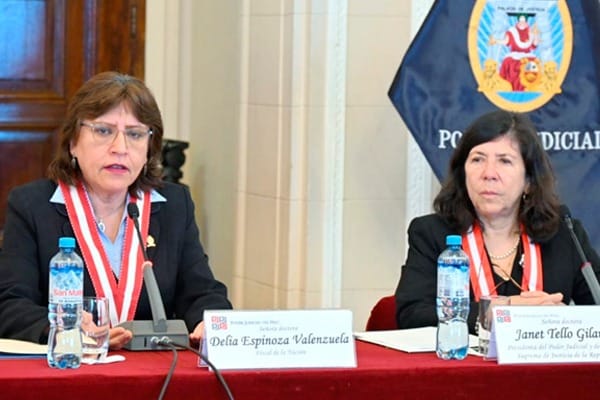 ExpresoPeru's tweet card. La JNJ abrió investigaciones preliminares contra la fiscal suprema Delia Espinoza, la titular del PJ Janet Tello y jueces supremos.