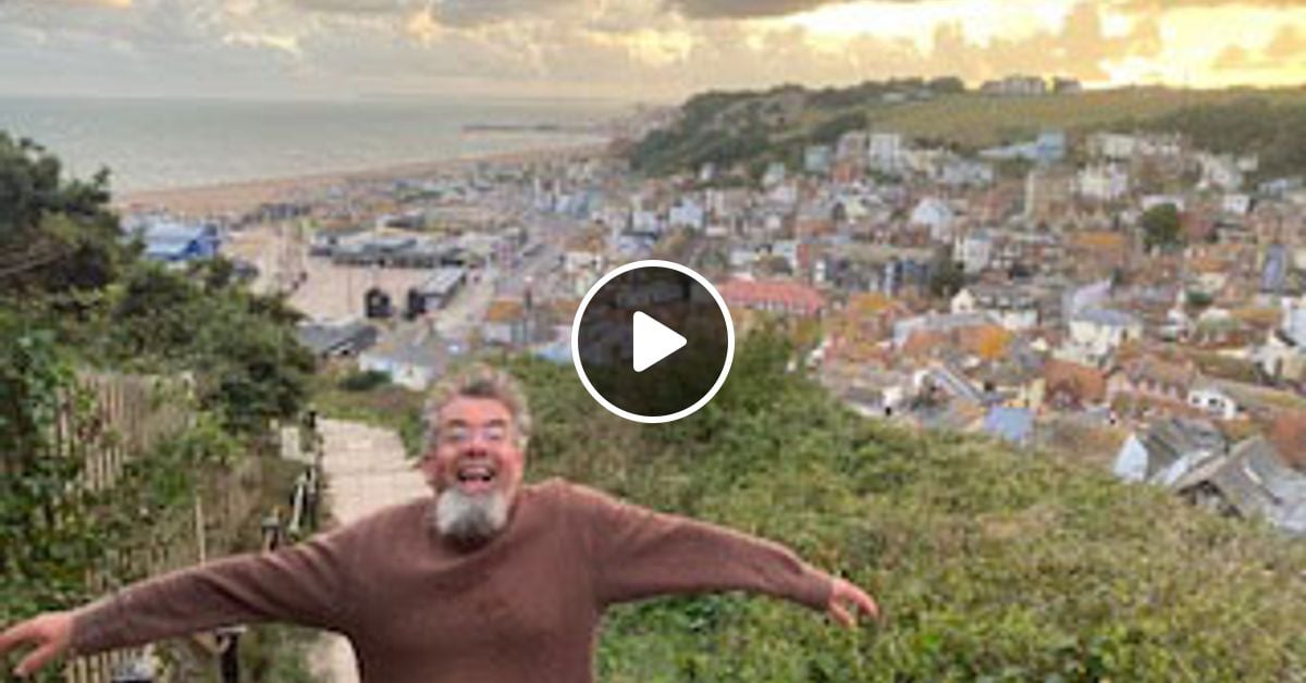 BrainAnalyser's tweet card. Now in its 21st year: moonlighting ghostwriter Ben Thompson shakes up a snowdome of real and imaginary sessions with guests from the far-flung frontiers of musical and literary endeavour. This week’s...