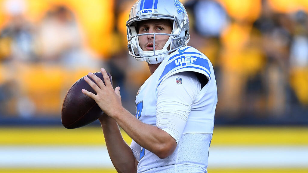 DrRoto_com's tweet card. It’s wild that this is either the last week for many fantasy football leagues or maybe this is week one for your playoffs. Regardless, after your seasonal teams are done, you can still count on our...