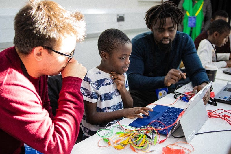 IseultMangan's tweet card. Welcome to the Youth Zone! MozFest, Mozilla’s yearly festival blending art, technology, makers, and society, has opened our call for…