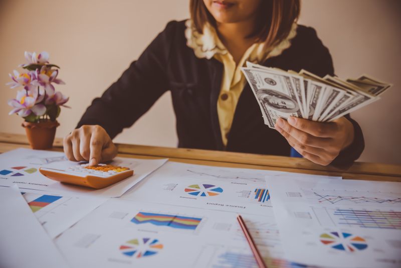 BizPartnerMag's tweet card. Learn how small businesses can master project budgeting in 2026 with clear planning, risk management, and modern tools to prevent overruns and boost success.