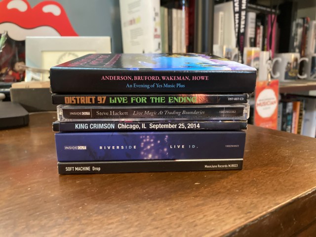 Progarchy's tweet card. With apologies to The Rolling Stones and Neil Young (and of course, Nicolette Larson) . . . A good chunk of early 2025’s prog action has been concentrated “in the arena”: new rele…