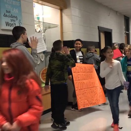 Tweet card summary image