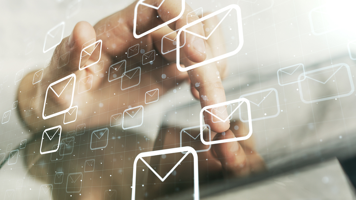 TEAMrapidMATION's tweet card. rapidMATION's Triagr uses AI to automatically analyse, classify, and move inbound emails for businesses, saving time and improving efficiency.