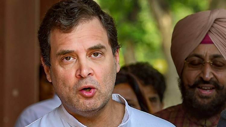 aajtak's tweet card. कांग्रेस पार्टी ने केंद्र सरकार पर कोरोना वायरस से निपटने में देरी का आरोप लगाया है. साथ ही ये भी मांग की है कि लोगों को आर्थिक मदद पहुंचाने के लिए न्याय जैसी योजना का ऐलान किया जाए.