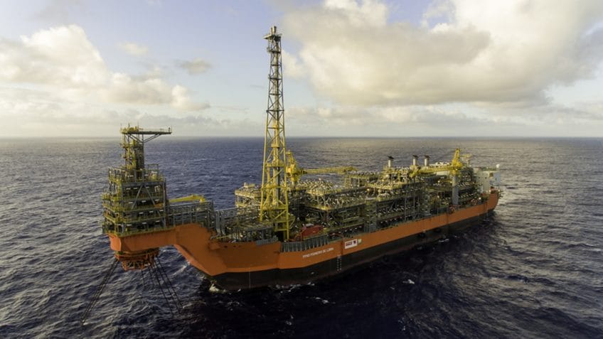 Poder360's tweet card. O ministro relator invocou o princípio da razoabilidade e do interesse público para permitir o prosseguimento do pleito. Leia mais no Poder360