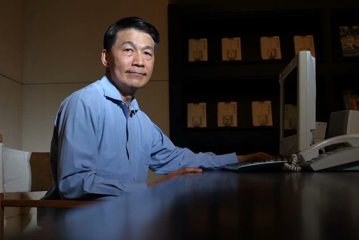 CWM_en's tweet card. Two TSMC technical wizzes, both faced with adversity. One stuck it out with the chip making giant, the other broke ties with the company, but both still have outsized impacts on the global chip...