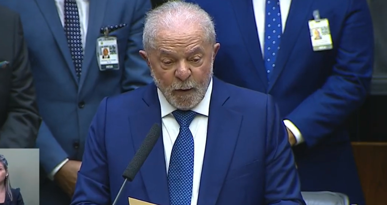 JornalDaCidadeO's tweet card. Do discurso patético de Lula em sua posse, destaco: no campo político, a tentativa de demonizar Bolsonaro, seu legado e seus eleitores, em tom eleitoral; no campo econômico, a promessa de acabar com...