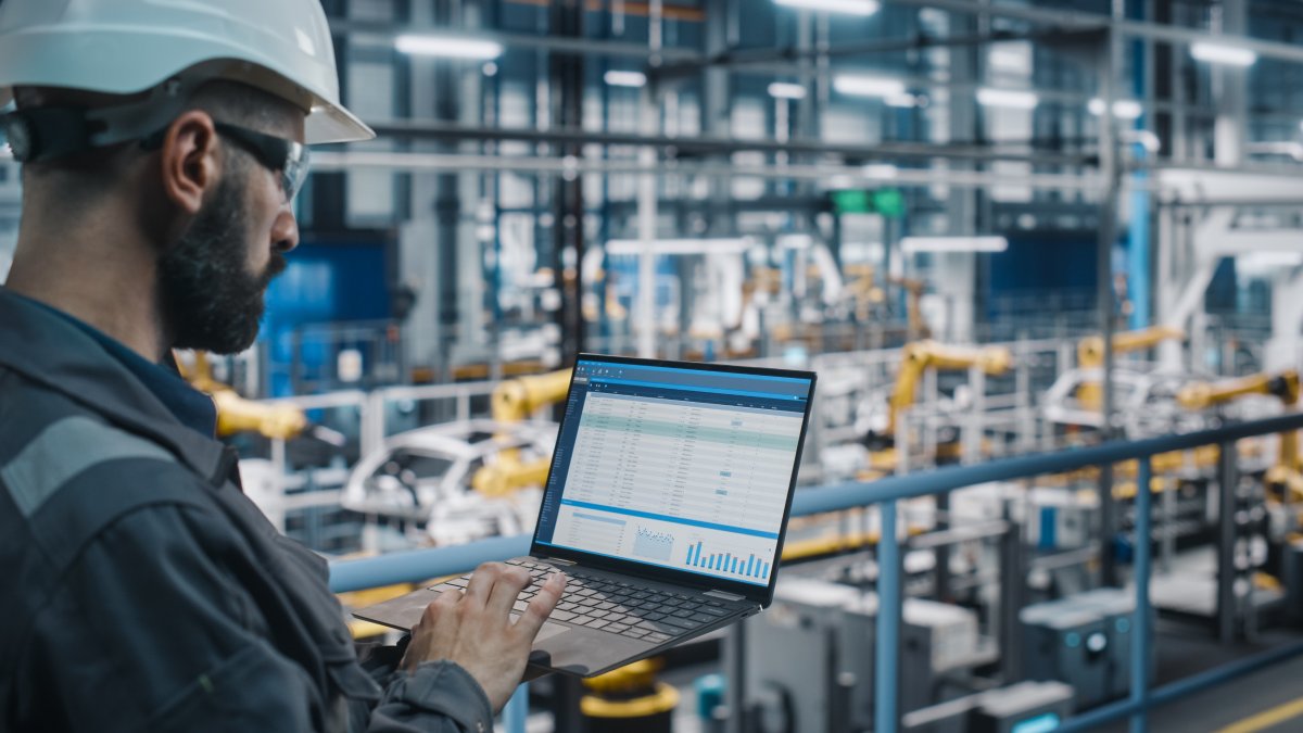 AIandAnalytic's tweet card. How sensors, AI, and IoT power predictive maintenance. Learn how OpenText helps teams turn equipment data into real-time, actionable insights.