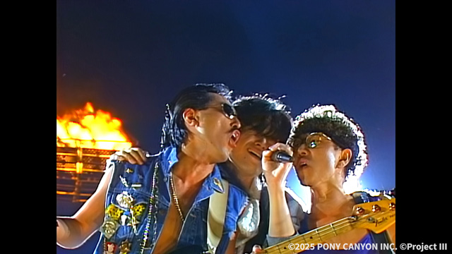 amass_jp's tweet card. NHK BSで放送された『伝説のコンサート THE ALFEE 1986 東京ベイエリア』が地上波放送決定。総合で12月7日。THE ALFEEが86年当時「東京湾13号埋立地」と呼ばれていた一帯で行った大規模な野外ライヴを最新リマスター版で放送　