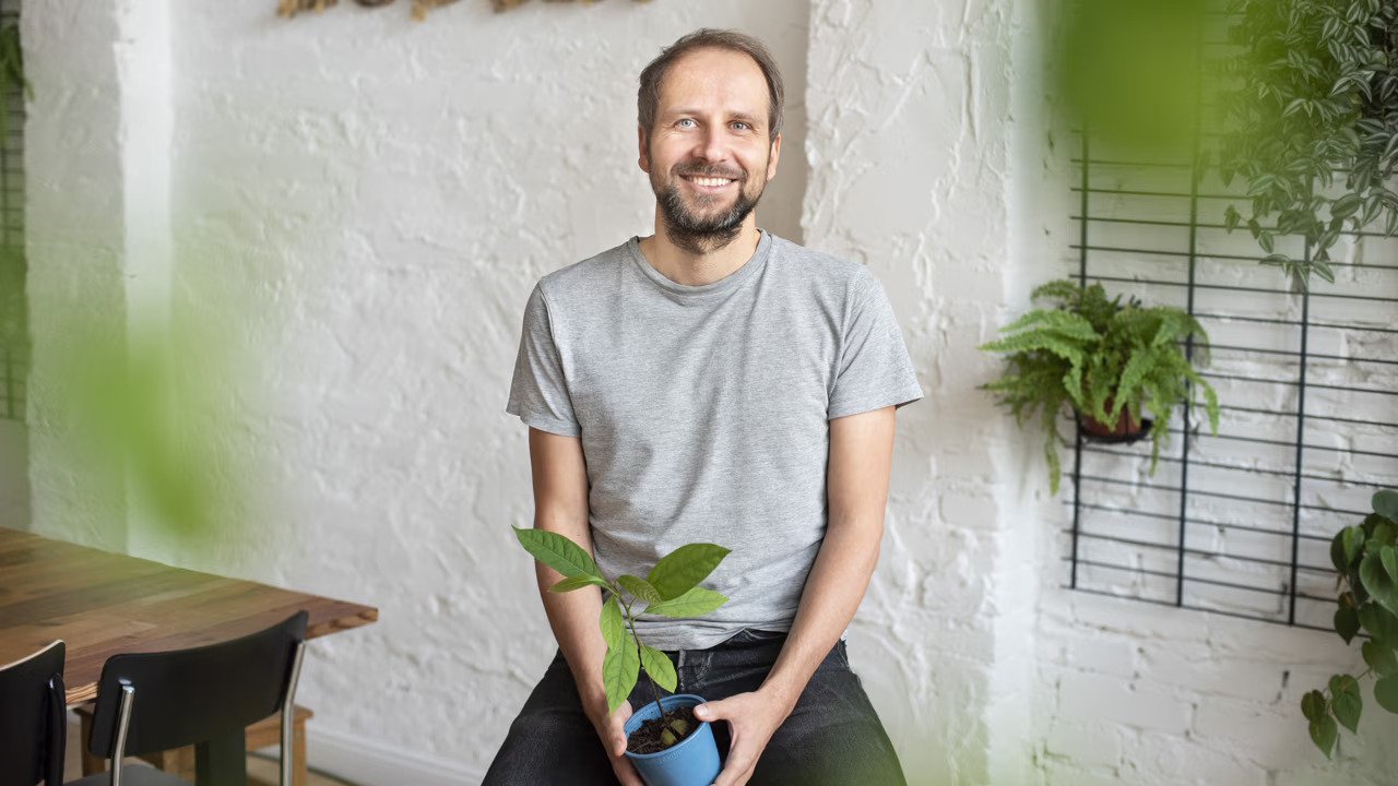 sitebulb's tweet card. For the first time in its 16-year history, the world’s largest NGO search engine is delivering independent search results, enabled by its new sovereign infrastructure partnership with Qwant.