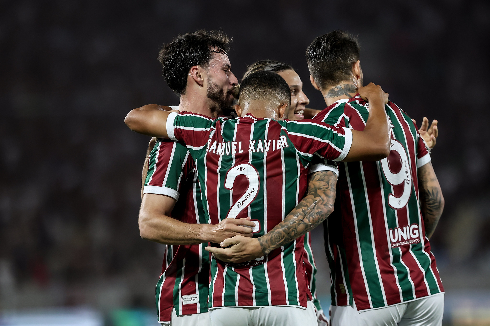 NETFLU's tweet card. Com a vitória por 6 a 0 diante do São Paulo, no meio de semana, o Fluminense registrou um feito histórico no torneio nacional