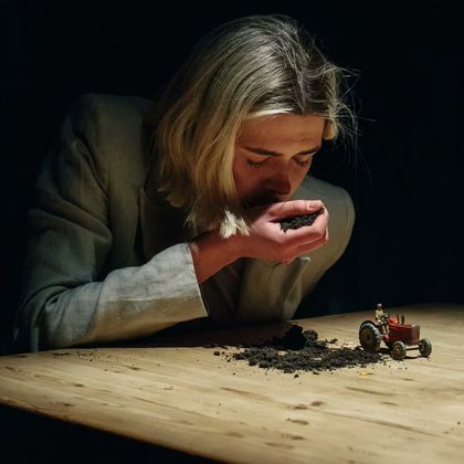 Tweet card summary image