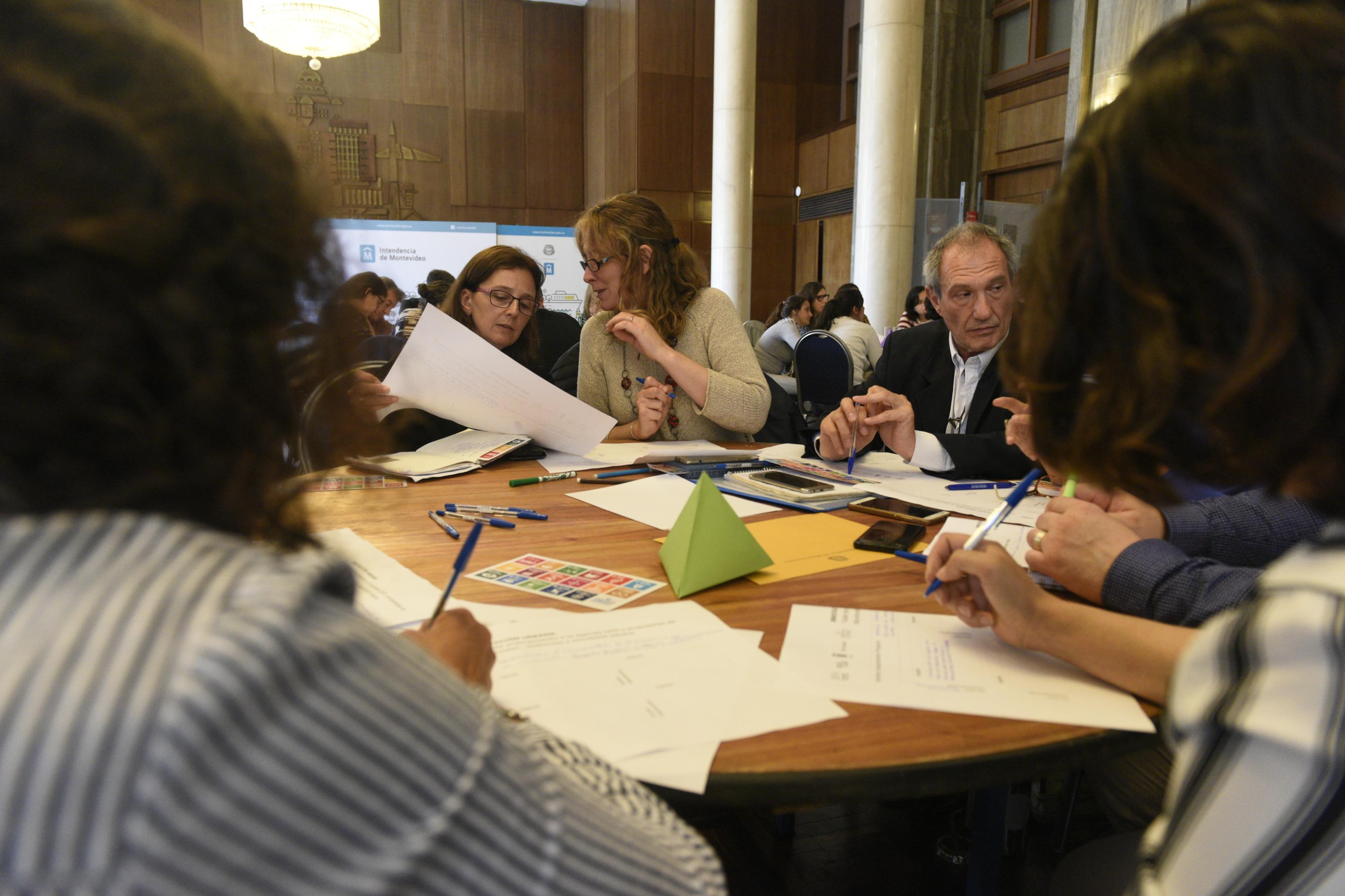 montevideoIM's tweet card. La propuesta impulsada por la Gerencia de Innovación Pública incluye actividades abiertas a toda la ciudadanía sin inscripción previa.