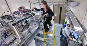 ATURULLAO4's tweet card. Researchers demonstrate spin–photon interface at fiber-optic wavelengths, paving a route to scalable quantum links