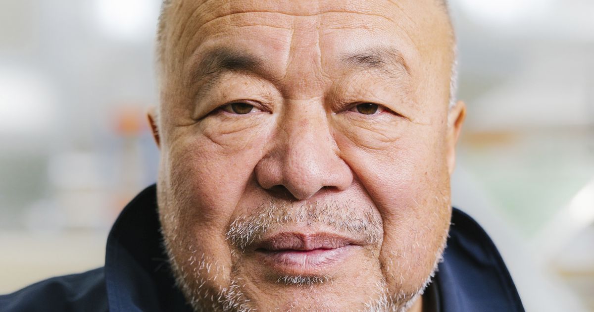 KiNoteINFO's tweet card. We've teamed up with the legendary artist to offer free access to his documentary film on the Hong Kong protests, for 7 days only.