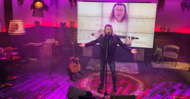 Tweet card summary image