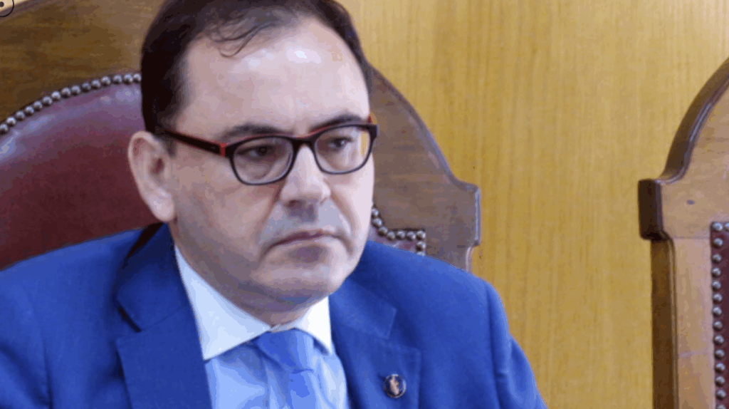 ContrapoderCH's tweet card. Debido a dicha resolución que data del 18 de octubre de 2024, se confirmó la absolución de Sebastián Zamora por el delito de homicidio frustrado y apremios ilegítimos en el Caso Pío Nono, quien en...