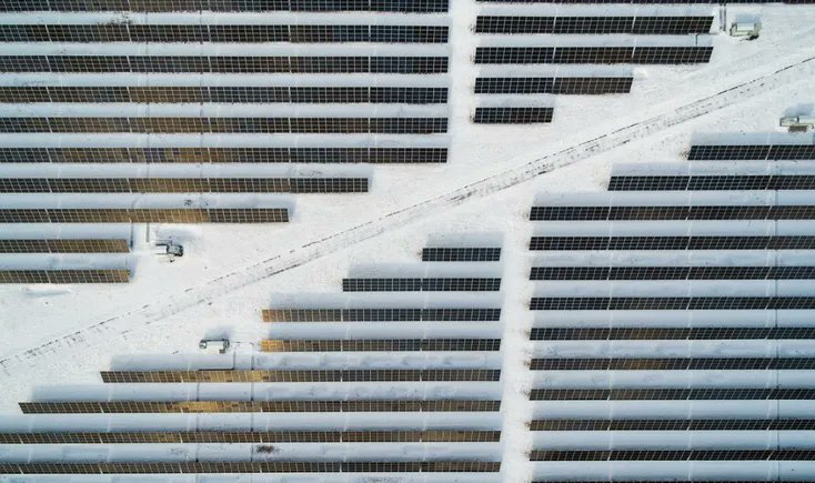 CleanEnergyMN's tweet card. “As hiring in big tech has slowed down, there are a lot of college students who are open to other industries,” said Handshake’s Senior Research Writer Kate Urban.