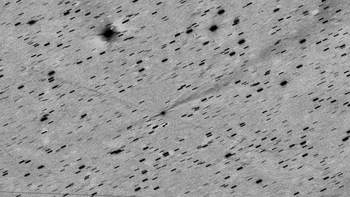 SpidersWebPL's tweet card. Jeśli myśleliście, że temat anomalii komety 3I/Atlas został już wyczerpany to jesteście w błędzie. Najsłynniejszy łowca technologii pozaziemskich z Harvardu, Avi Loeb, znów wkłada kij w mrowisko.