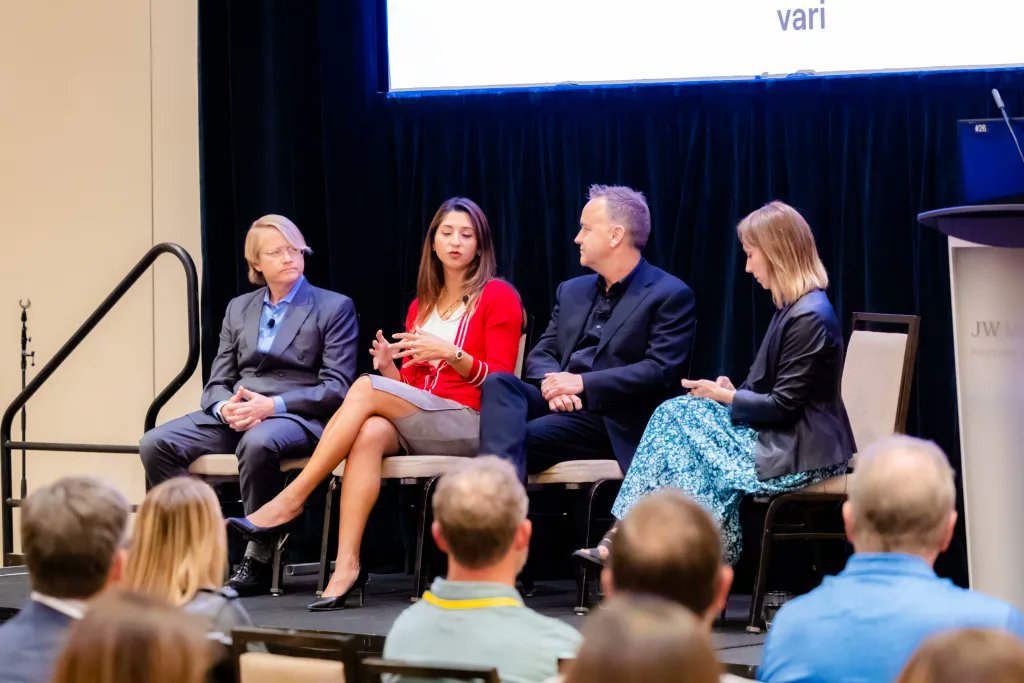 Inc's tweet card. Balance employee expectations for remote work with the needs of the business to create warm, inviting, and productive office spaces.