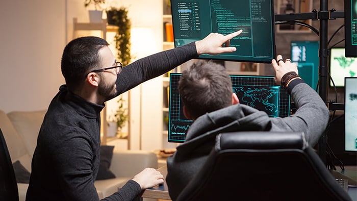 escudata's tweet card. Descubre para qué se usa el hackeo ético y las herramientas, habilidades y certificaciones que se necesitan.