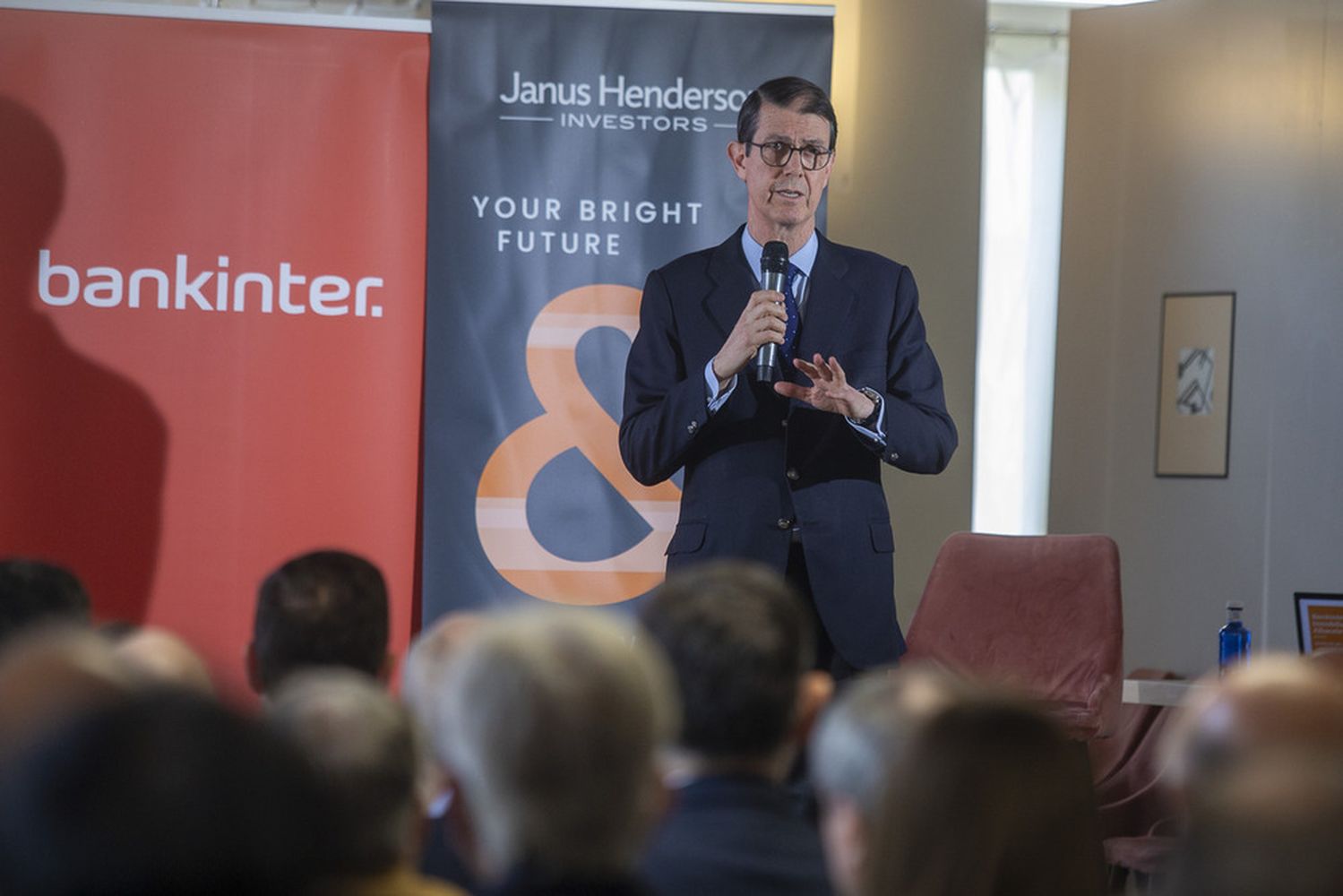 ojdiaz's tweet card. El evento Bankinter Inmobiliario Albacete 2025 congregó a más de un centenar de inversores y clientes del banco quienes conocieron las principales claves del sector inmobiliario y su evolución a...