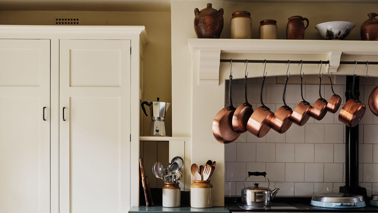 _houseandgarden's tweet card. From Le Creuset Dutch ovens to Staub cocottes, we've rounded up the best cookware brands on sale this weekend