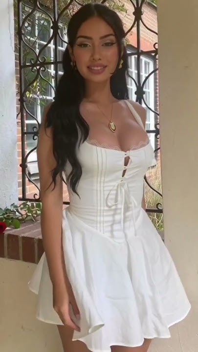 Laris_aksesoris's tweet card. Glow Like Sunshine in This Elegant Summer Dress