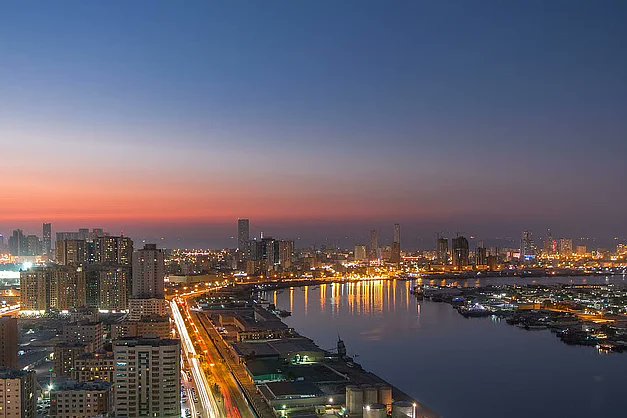 khaleejtimes's tweet card. 612 taxis will convene to form the phrase 'Eid Etihad 54' in an attempt to set a Guiness World Record