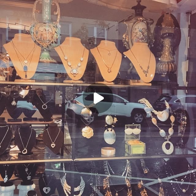 CurrentTopics3's tweet card. Mohamed Hamdy (@mohamed_hamdy_current_topics) • Instagram video