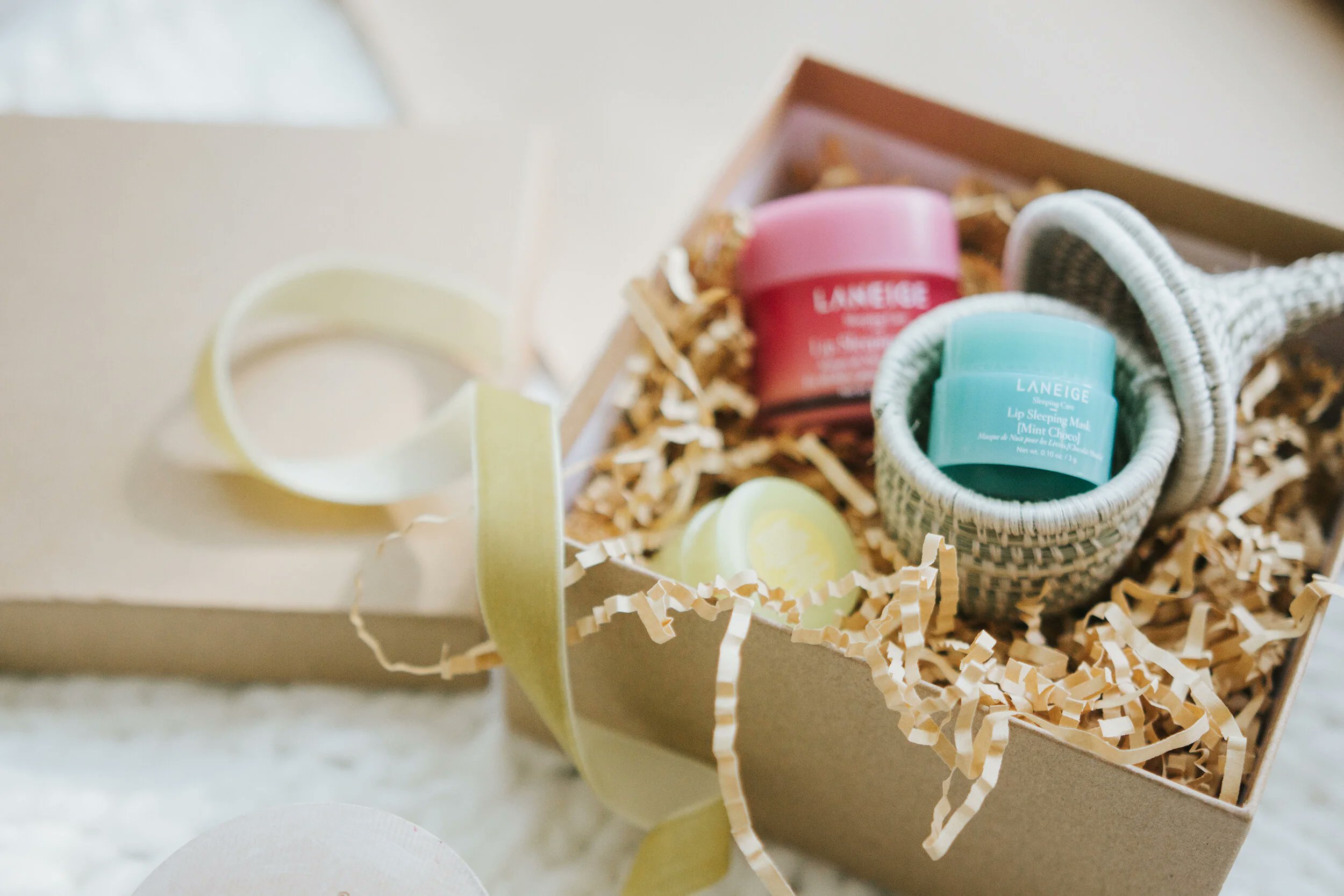 PSTheBlog's tweet card.    Sephore Holiday Savings Event 20% off Beauty Rouge 10/30-11/9 15% off VIB 11/3-11/9 10% off orders 11/5-11/9 BEST-SELLING HOLIDAY SETS I say this every year, but if there’s any time to invest in m