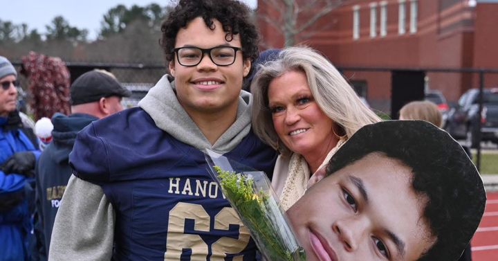 Tweet card summary image