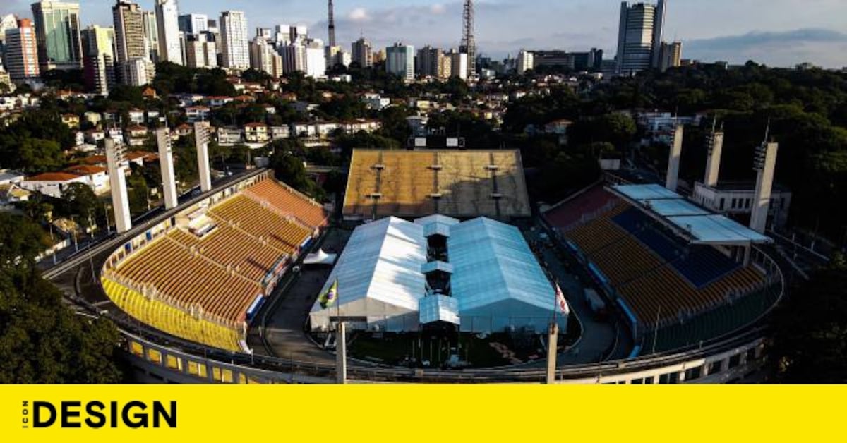 aricantis's tweet card. Trece arquitectos opinan y hacen autocrítica: "No estamos presentes en la toma de decisiones y nosotros somos los responsables". Y si algo tenemos que aprender, dicen, es el valor de la ciudad...