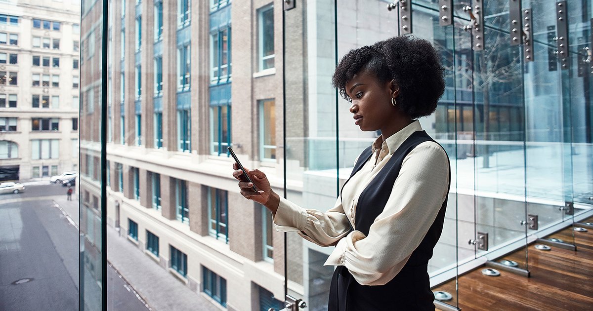 B2B_Tech's tweet card. New data privacy and protection assessments—such as California Consumer Privacy Act (CCPA)—are now available in Microsoft Compliance Score.