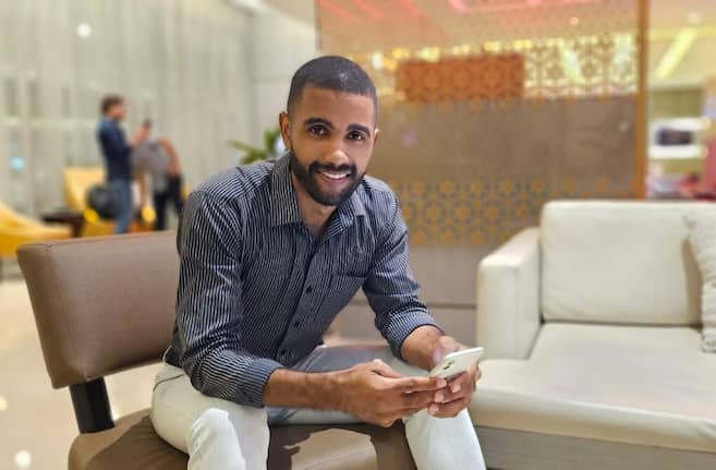 elespectador's tweet card. Se llama Warino Viveros y creó Wepago, una compañía para que usted pueda pagar de manera sencilla y eficiente todos los servicios públicos.