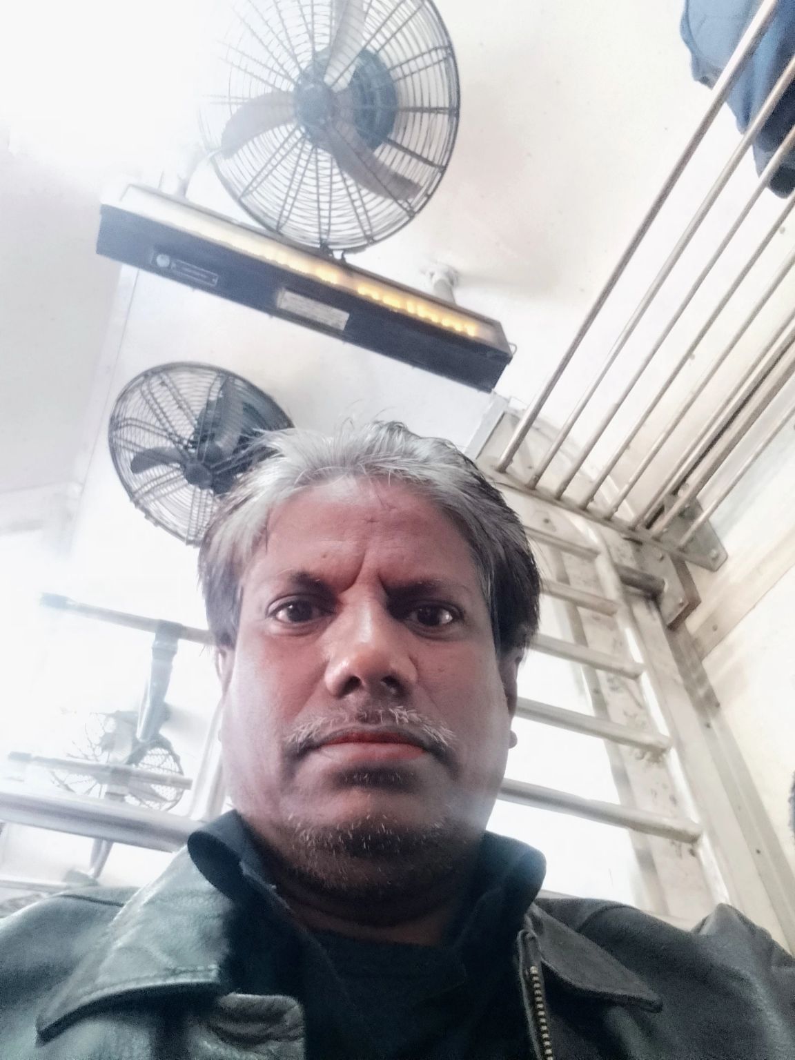 AnilAnilabh's tweet card. एक महान अर्थशास्त्री को आज देश ने खो दिया है। डॉक्टर मनमोहन सिंह देश के पूर्व प्रधानमंत्री अब हमारे बीच नहीं रहे हैं। हम उनकी स्मृति को शत-शत नमन करते हैं।