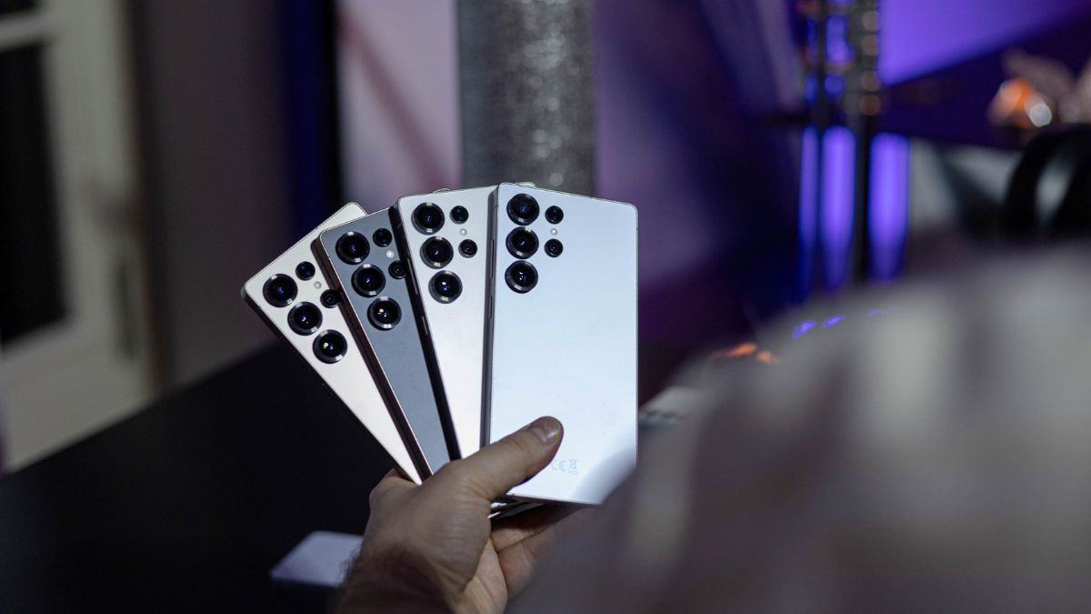 SpidersWebPL's tweet card. Wygląda na to, że Samsung zamierza dodać do swoich nową funkcję związaną ze sztuczną inteligencją. Dzięki niej urządzenie będą znacznie przydatniejsze.