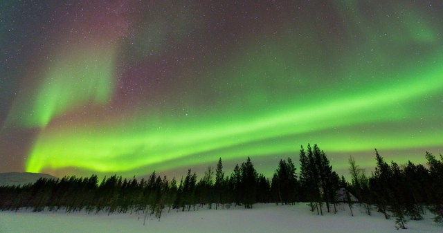 remoteworktr101's tweet card. Northern Lights travel guide with the best time to go, top places around the world, and expert tips to help you see the aurora for an unforgettable experience.